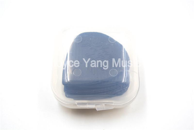 Guitar picks for metal players guitarmetrics