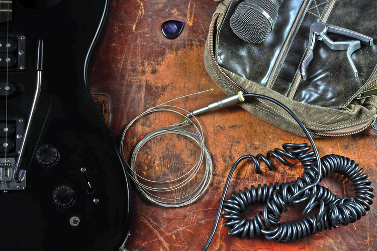 GUITAR ACCESSORIES AND GEARS