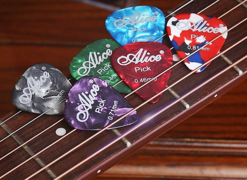 Alice celluloid guitar picks (100pcs) guitarmetrics