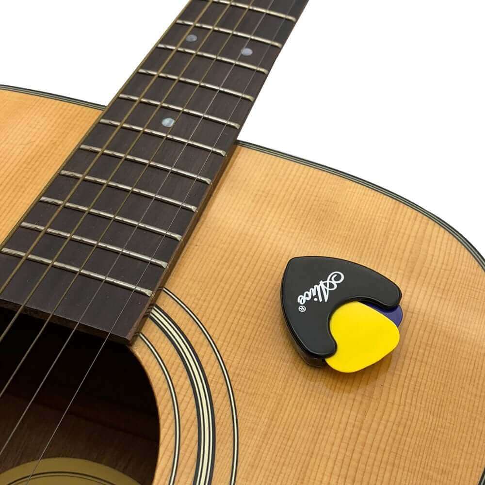 Guitar pick holder (Pick rack for guitar) guitarmetrics